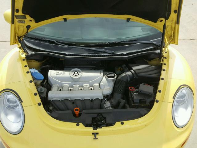 3VWRW31C76M424147 - 2006 VOLKSWAGEN NEW BEETLE YELLOW photo 7