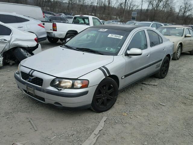 YV1RS58D512035848 - 2001 VOLVO S60 2.4T SILVER photo 2