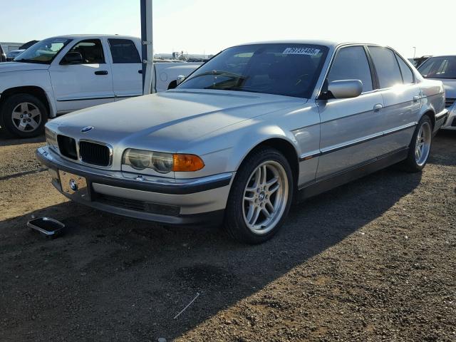 WBAGG8346YDN78807 - 2000 BMW 740 I AUTO SILVER photo 2