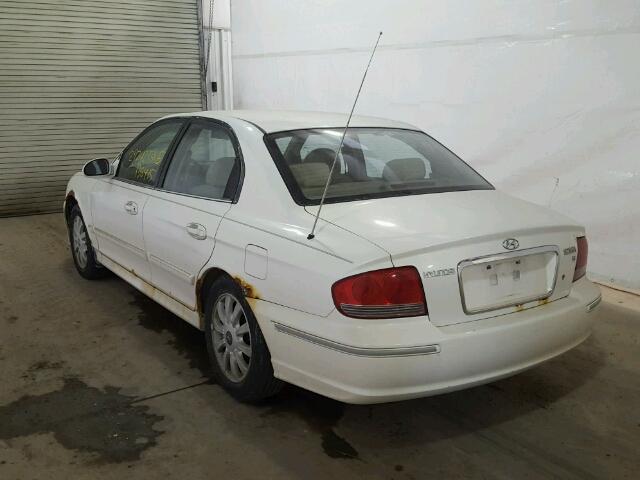 KMHWF35HX4A994421 - 2004 HYUNDAI SONATA GLS WHITE photo 3