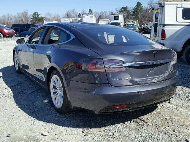 5YJSA1E23HF198964 - 2017 TESLA MODEL S GRAY photo 3