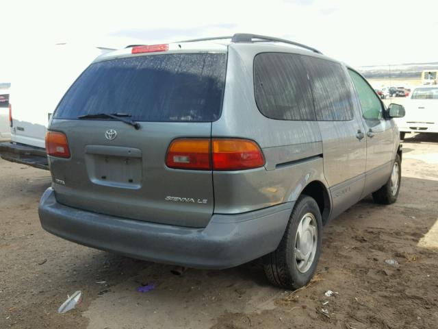 4T3ZF13C1WU017007 - 1998 TOYOTA SIENNA LE GRAY photo 4