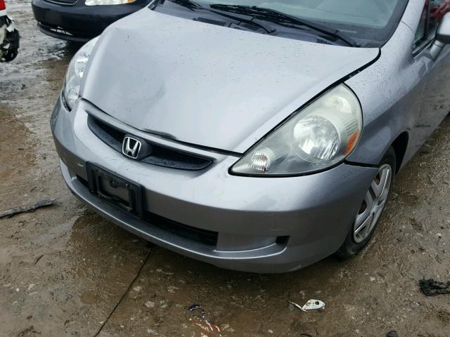 JHMGD38467S008645 - 2007 HONDA FIT Srebrny zdjęcie 9