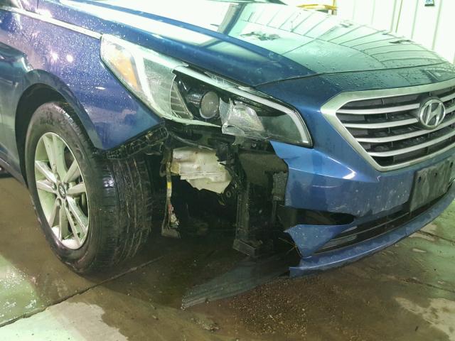 5NPE24AF5HH557737 - 2017 HYUNDAI SONATA SE BLUE photo 9