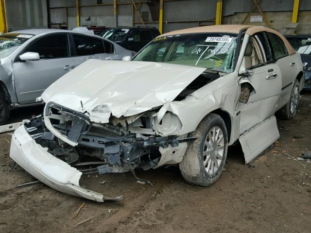 1LNHM81V46Y633932 - 2006 LINCOLN TOWN CAR S BEIGE photo 2