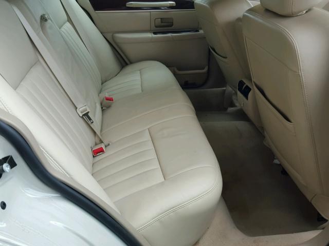 1LNHM81V46Y633932 - 2006 LINCOLN TOWN CAR S BEIGE photo 6