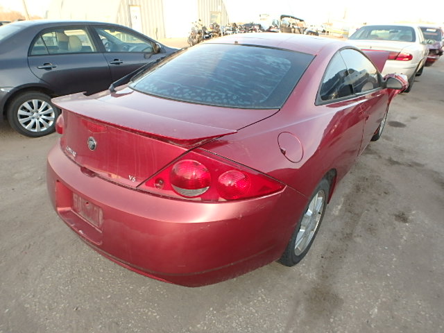 1ZWFT61L415626791 - 2001 MERCURY COUGAR V6 MAROON photo 4