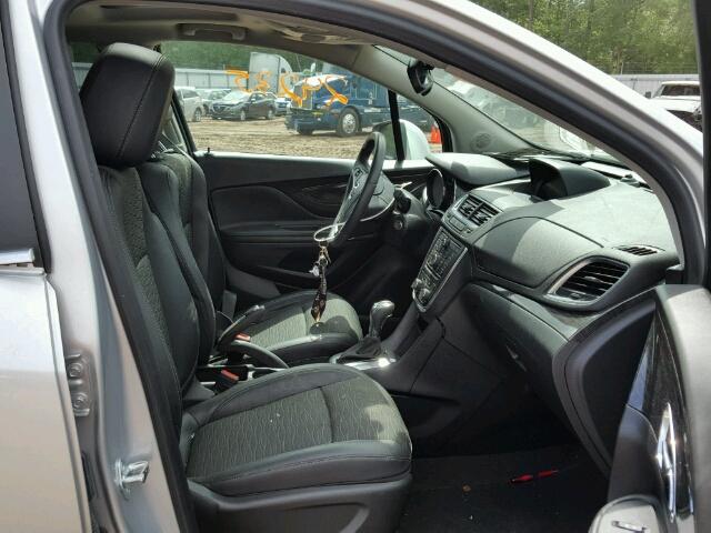 KL4CJBSBXFB258246 - 2015 BUICK ENCORE CON SILVER photo 5