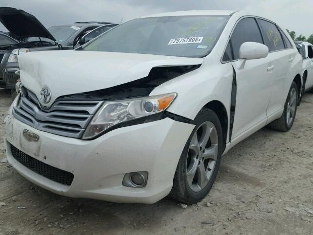 4T3ZK11A19U017008 - 2009 TOYOTA VENZA BASE WHITE photo 2