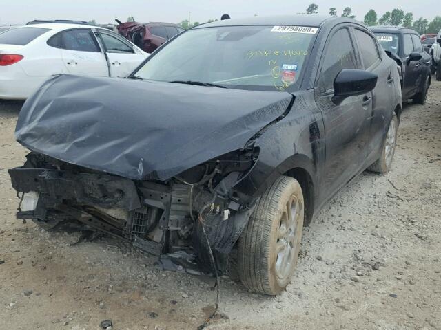 3MYDLBZV8GY139524 - 2016 TOYOTA SCION IA BLACK photo 2