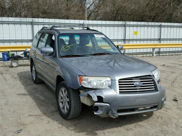 JF1SG65687H742877 - 2007 SUBARU FORESTER 2 SILVER photo 1