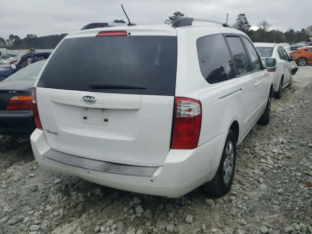 KNDMG4C33A6338582 - 2010 KIA SEDONA LX WHITE photo 4