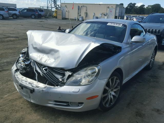 JTHFN45YX79010542 - 2007 LEXUS SC 430 SILVER photo 2