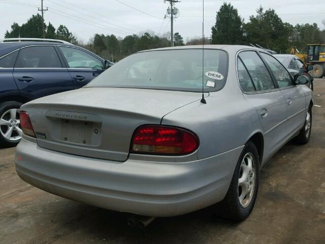 1G3WH52K8WF383626 - 1998 OLDSMOBILE INTRIGUE SILVER photo 4