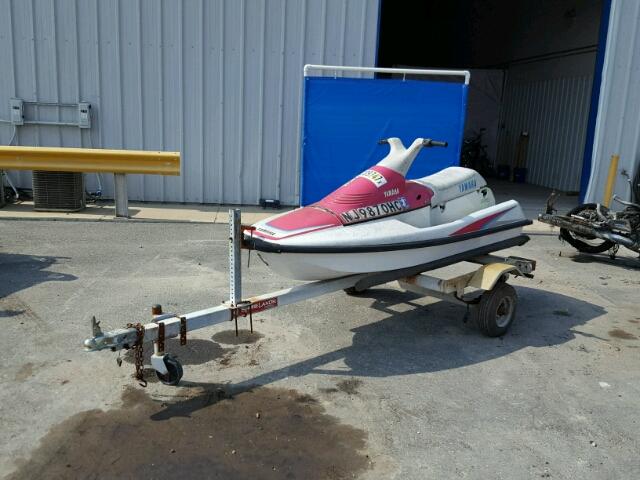 1537H293 - 1993 YAMAHA WAVERUNNER TWO TONE photo 2