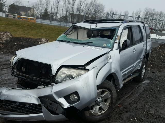 JTEBT14R868035339 - 2006 TOYOTA 4RUNNER SR SILVER photo 2