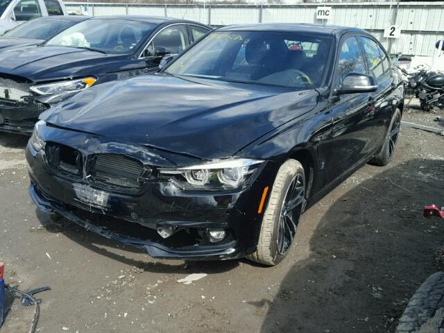 WBA8E1C50JA159403 - 2018 BMW 330E أسود صورة 2