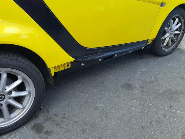 WMEEK31X79K232739 - 2009 SMART FORTWO PAS 黄色 照片 9