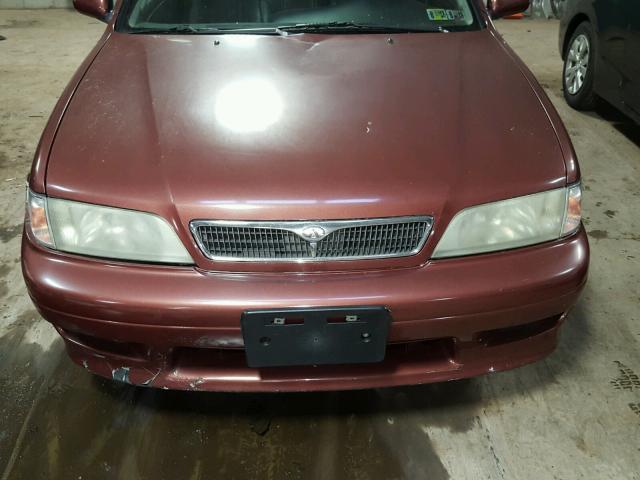 JNKCP11A41T407338 - 2001 INFINITI G20 MAROON photo 7