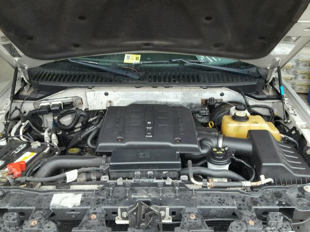 5LMFU28547LJ20816 - 2007 LINCOLN NAVIGATOR SILVER photo 7