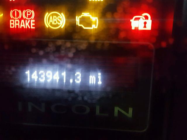 5LMFU28547LJ20816 - 2007 LINCOLN NAVIGATOR SILVER photo 8