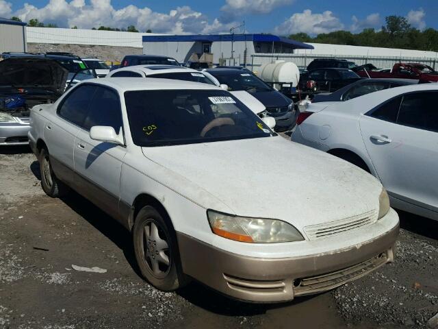 JT8GK13T9R0071696 - 1994 LEXUS ES 300 WHITE photo 1