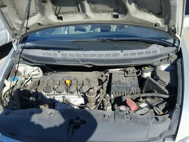 1HGFA16566L125500 - 2006 HONDA CIVIC LX GRAY photo 7