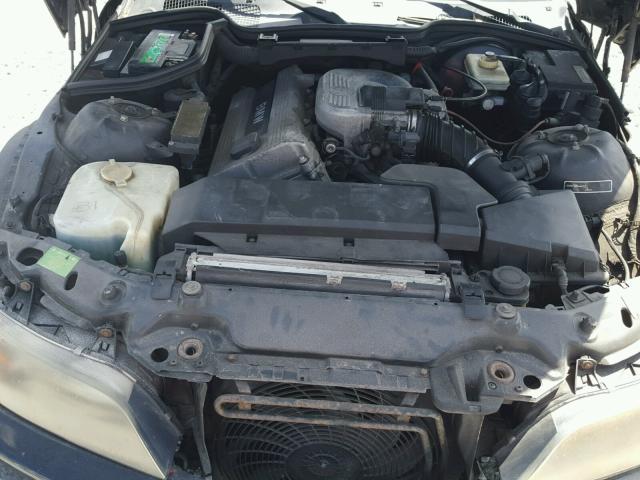 4USCH7328TLB70909 - 1996 BMW Z3 1.9 Чорний фото 7