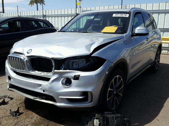 5UXKR0C38H0V75512 - 2017 BMW X5 XDRIVE3 SILVER photo 2