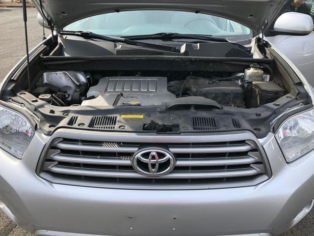 5TDBK3EH6AS005821 - 2010 TOYOTA HIGHLANDER SILVER photo 5