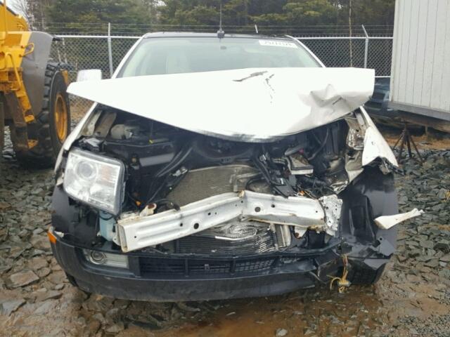 2LMDJ8JC2ABJ33994 - 2010 LINCOLN MKX CREAM photo 9