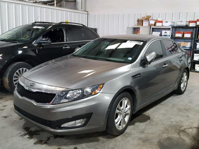 5XXGN4A75CG089182 - 2012 KIA OPTIMA EX GRAY photo 2