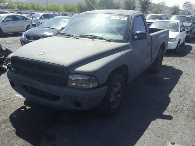 1B7FL26X2WS661219 - 1998 DODGE DAKOTA GRAY photo 2