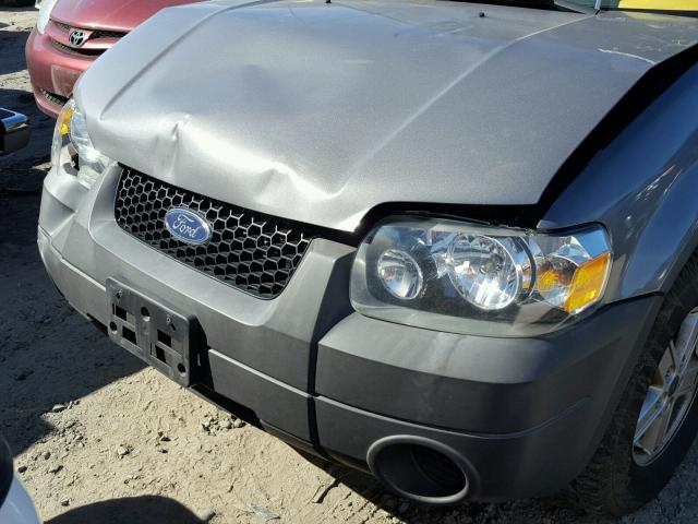 1FMYU02Z97KB19372 - 2007 FORD ESCAPE XLS GRAY photo 9