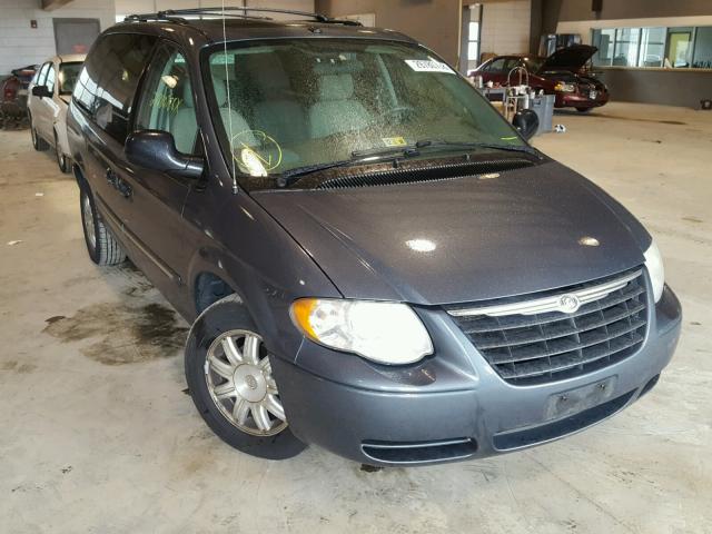 2A4GP54L36R864822 - 2006 CHRYSLER TOWN & COU GRAY photo 1