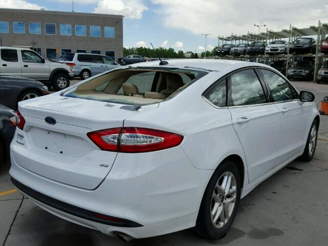 3FA6P0H73DR230358 - 2013 FORD FUSION SE WHITE photo 4