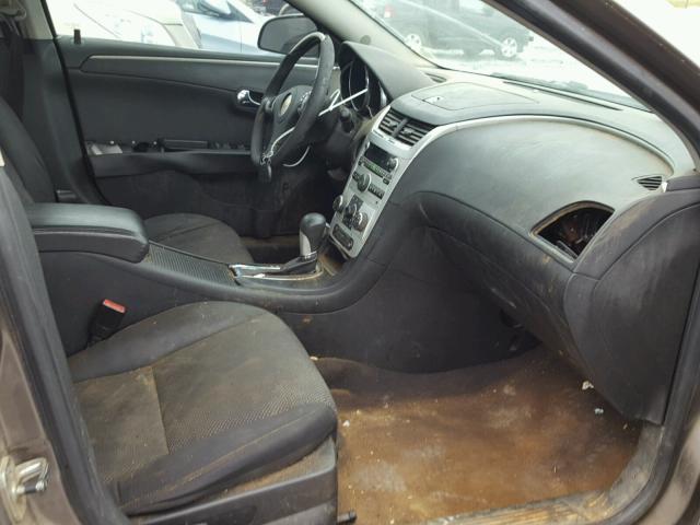 1G1ZC5E1XBF282010 - 2011 CHEVROLET MALIBU 1LT ნაცრისფერი ფოტო 5