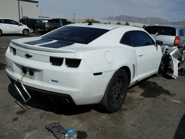 2G1FA1EV4A9203815 - 2010 CHEVROLET CAMARO LS WHITE photo 4