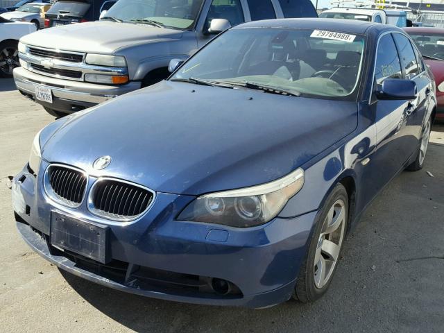 WBANA53504B849415 - 2004 BMW 525 I BLUE photo 2