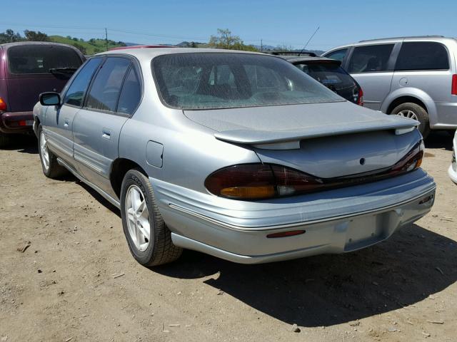 1G2HX52K5T4231620 - 1996 PONTIAC BONNEVILLE SILVER photo 3