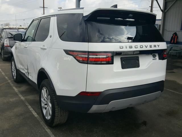 SALRRBBV5HA021524 - 2017 LAND ROVER DISCOVERY WHITE photo 3