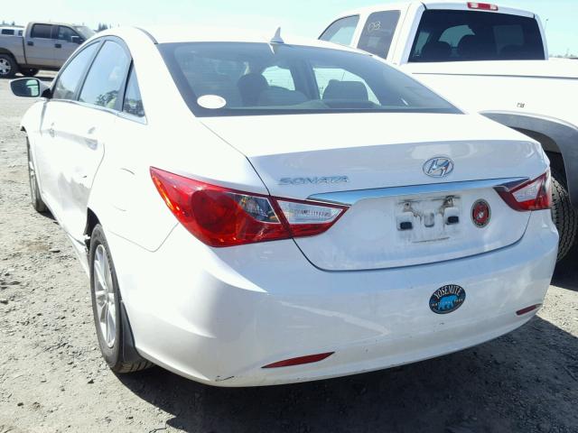 5NPEB4AC5BH122777 - 2011 HYUNDAI SONATA GLS WHITE photo 3