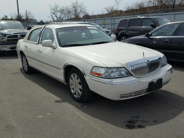 1LNHM83V87Y626416 - 2007 LINCOLN TOWN CAR D WHITE photo 1