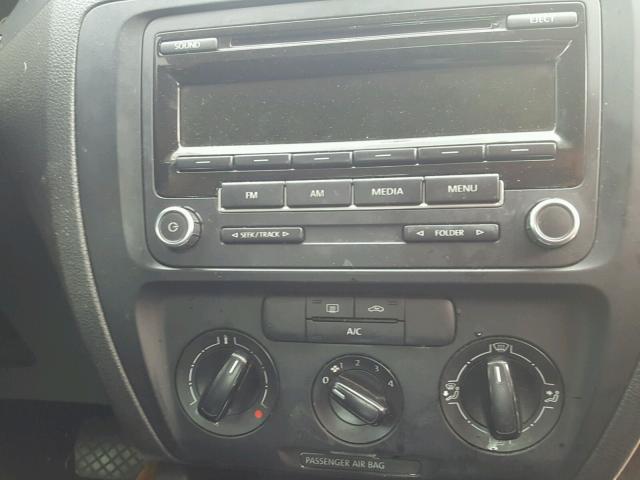 3VW2K7AJXEM442501 - 2014 VOLKSWAGEN JETTA BASE 黑色 照片 9