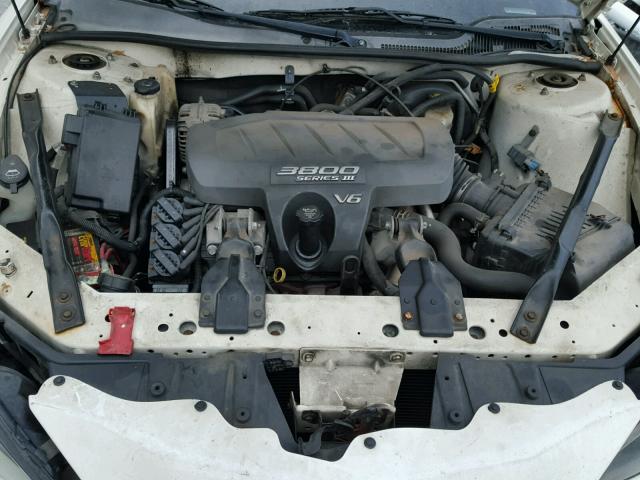 2G2WP522851305697 - 2005 PONTIAC GRAND PRIX WHITE photo 7