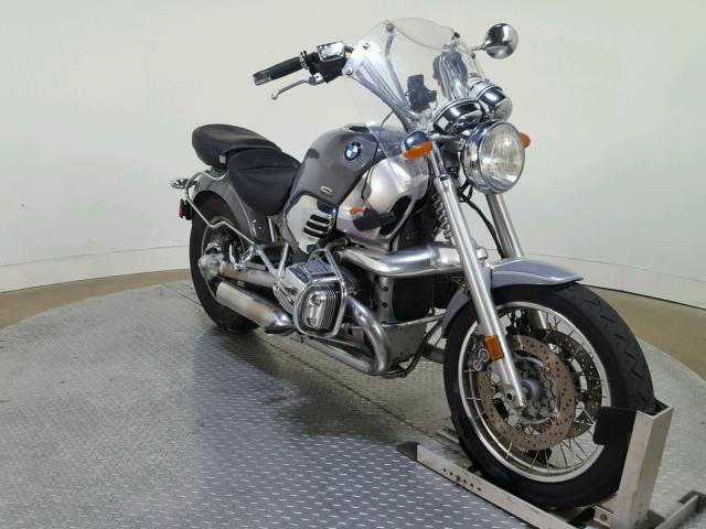 WB10434A91ZA67315 - 2001 BMW R1200 C GRAY photo 2