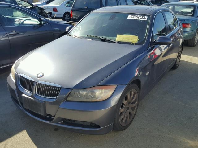 WBAVB335X6KR72255 - 2006 BMW 330 I GRAY photo 2
