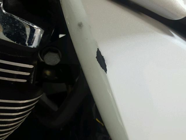 5VPCB36NXC3004069 - 2012 VICTORY MOTORCYCLES KINGPIN თეთრი ფოტო 16