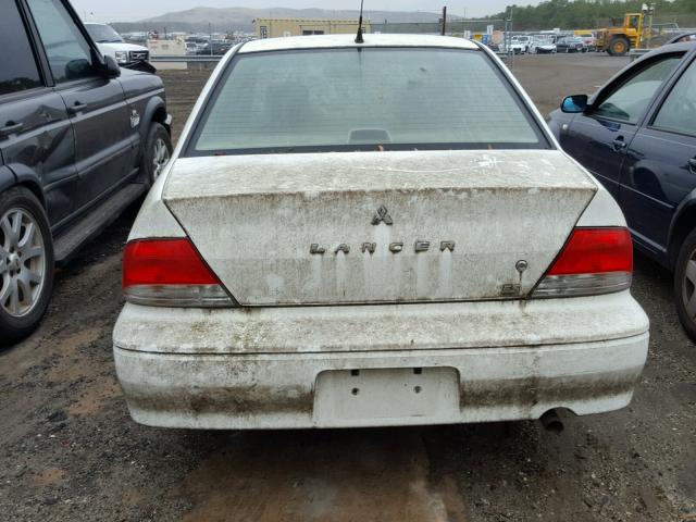 JA3AJ26E72U013466 - 2002 MITSUBISHI LANCER ES WHITE photo 9