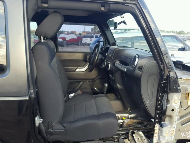 1C4AJWBG6CL104218 - 2012 JEEP WRANGLER S BLACK photo 5